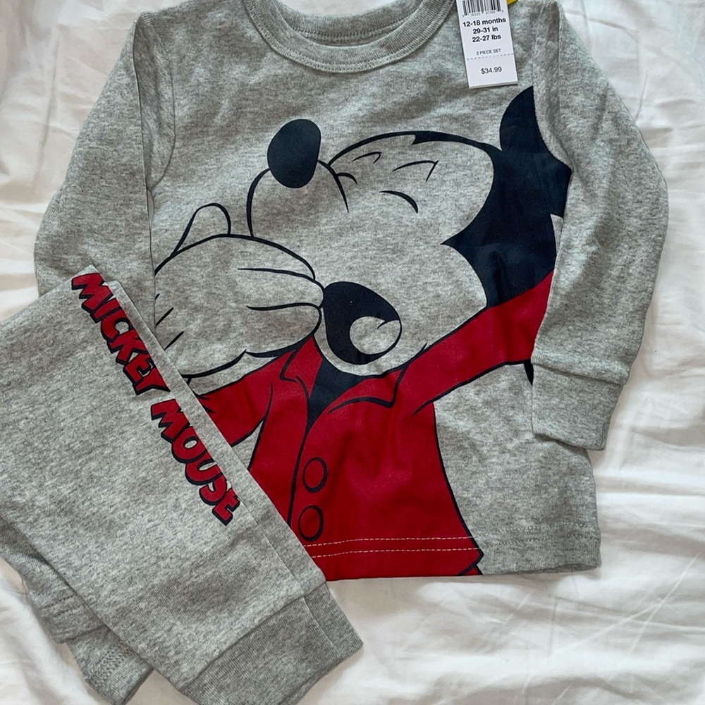 GAP Baby Disney Mickey Mouse yawning PJ  organic cotton snug size 12-18 months